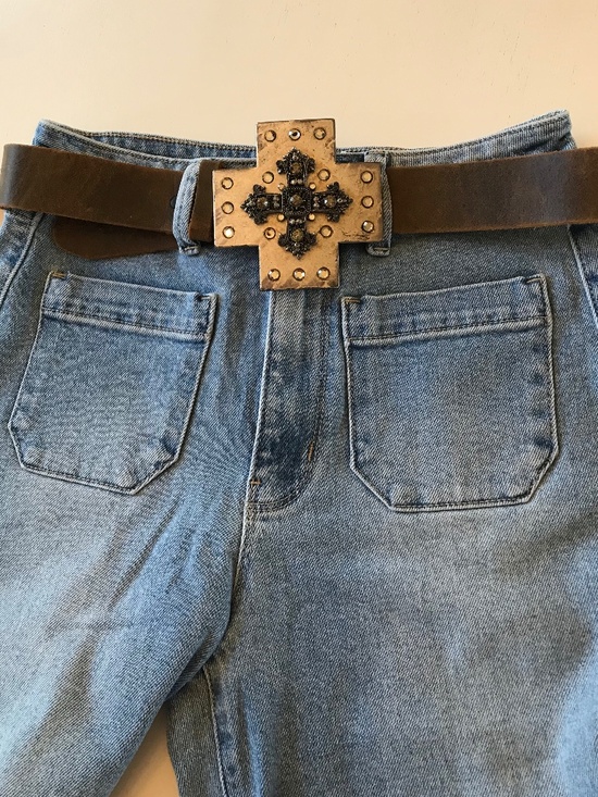 VINTAGE LEATHEROCK WESTERN-BOHO RHINESTONE STATEMENT CROSS BUCKLE Y2K BELT main image 7